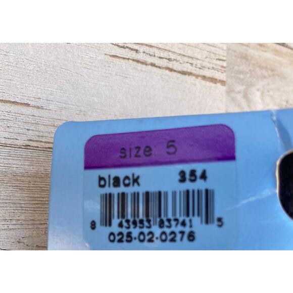 Assets by Sara Blakely Terrific Textured Black Tights SZ 5 A100288 - Picture 3 of 5